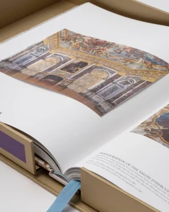 Versailles: From Louis XIV to Jeff Koons (Special Edition)^ASSOULINE Best